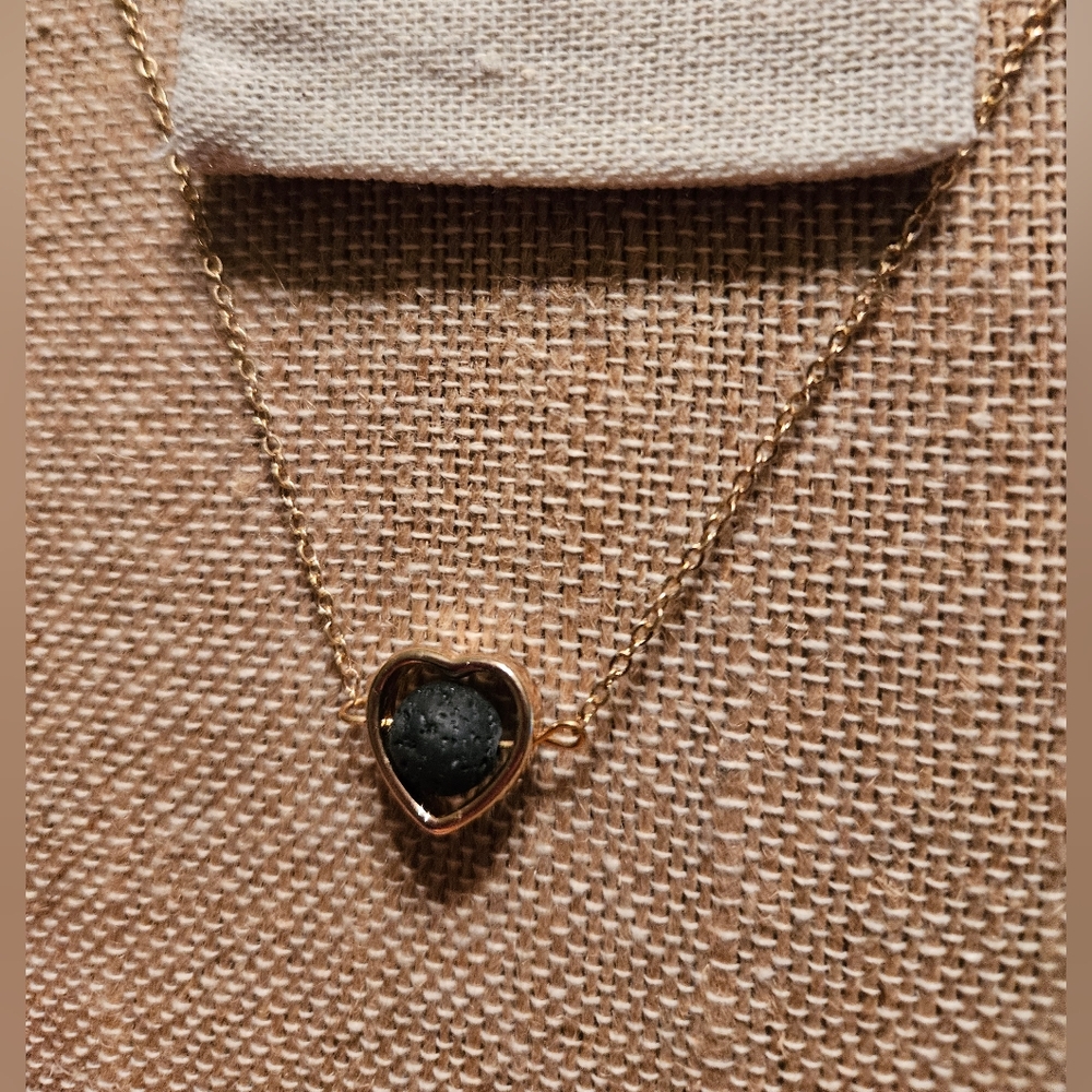 Vitality Devotion Diffuser Necklace - image 8